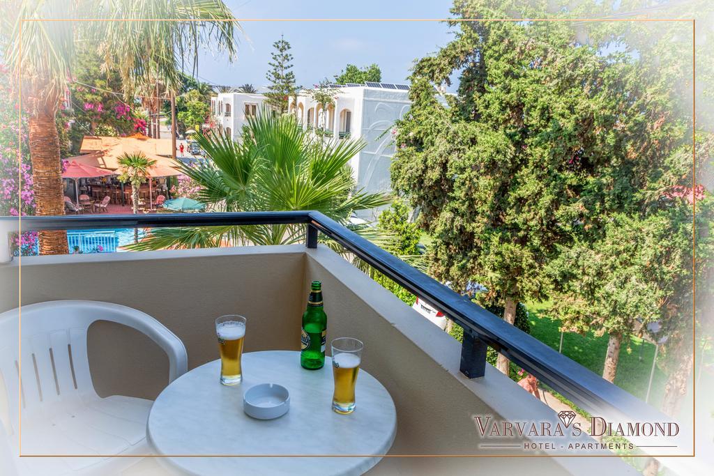Varvaras Diamond Hotel Platanes  Zimmer foto