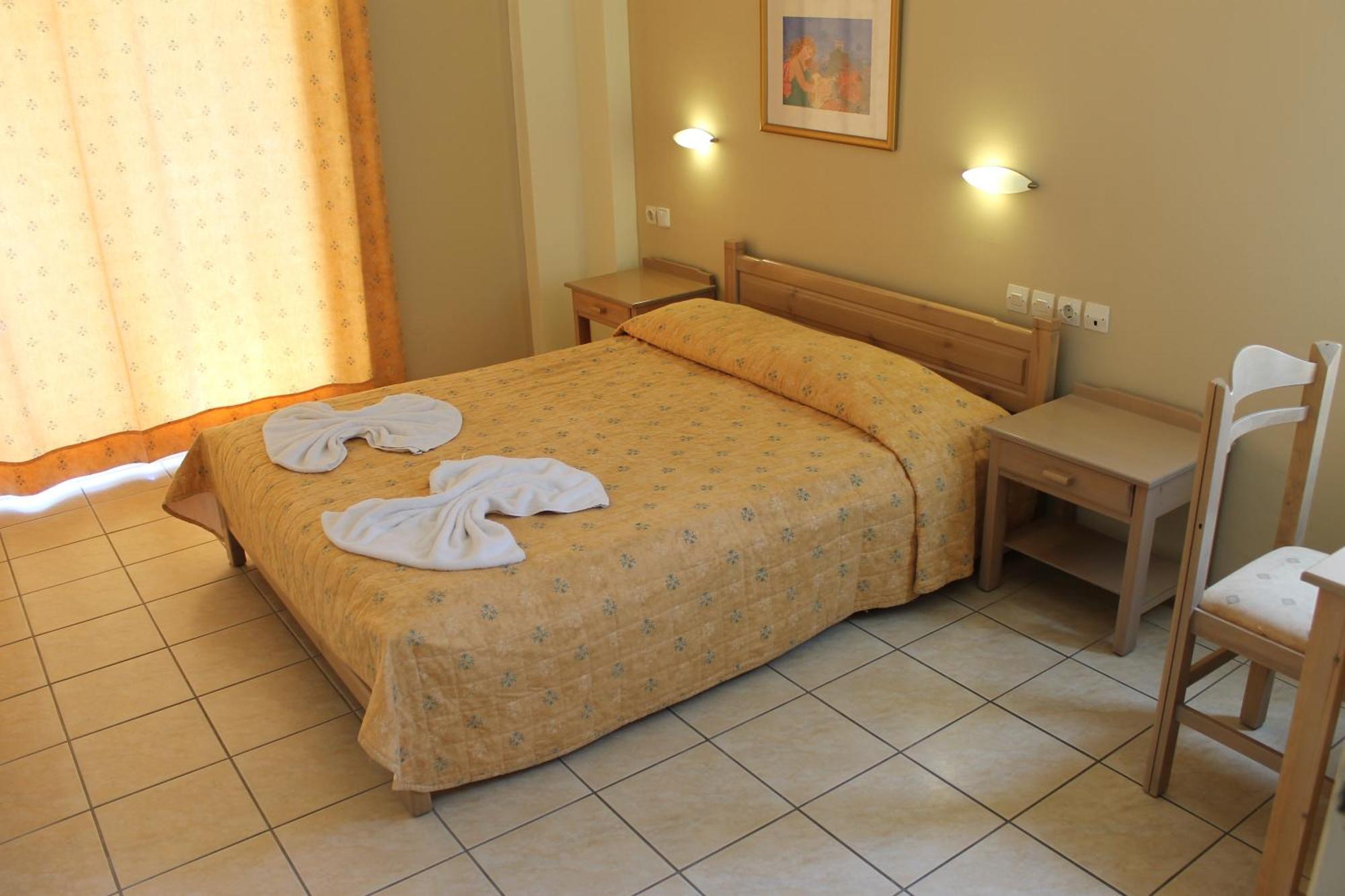 Varvaras Diamond Hotel Platanes  Zimmer foto