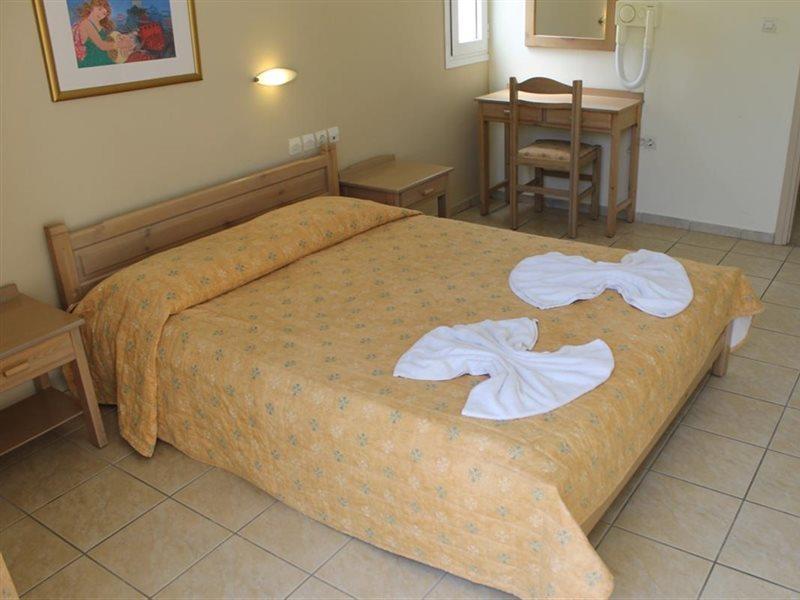 Varvaras Diamond Hotel Platanes  Exterior foto